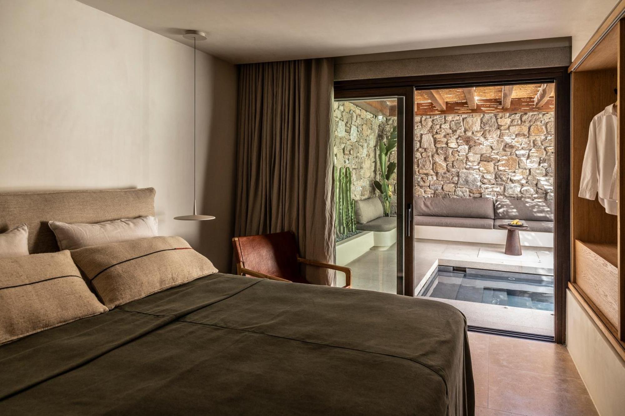 The Skyvilla Mykonos - A Landmark Property With Breathtaking Views Of The Psarou Bay Mykonos Town 外观 照片